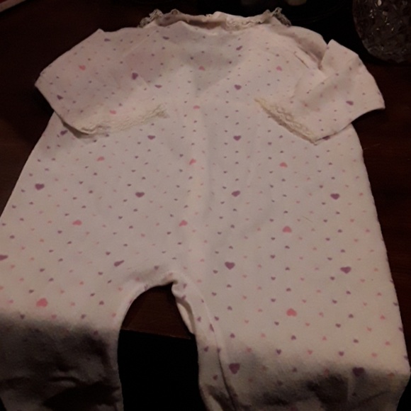 LULLABY LAND  BABY  ONESIE  FOOTED. - Picture 5 of 5